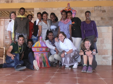 Empleados de NH Hoteles colaboran en la puesta en marcha de un hotel-escuela en Etiopía