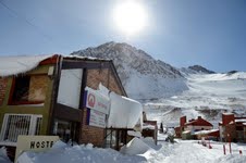 La nieve en Mendoza ya genera movimiento turístico - PENITENTES 5