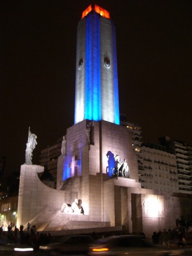 Monumento a la Bandera - noche