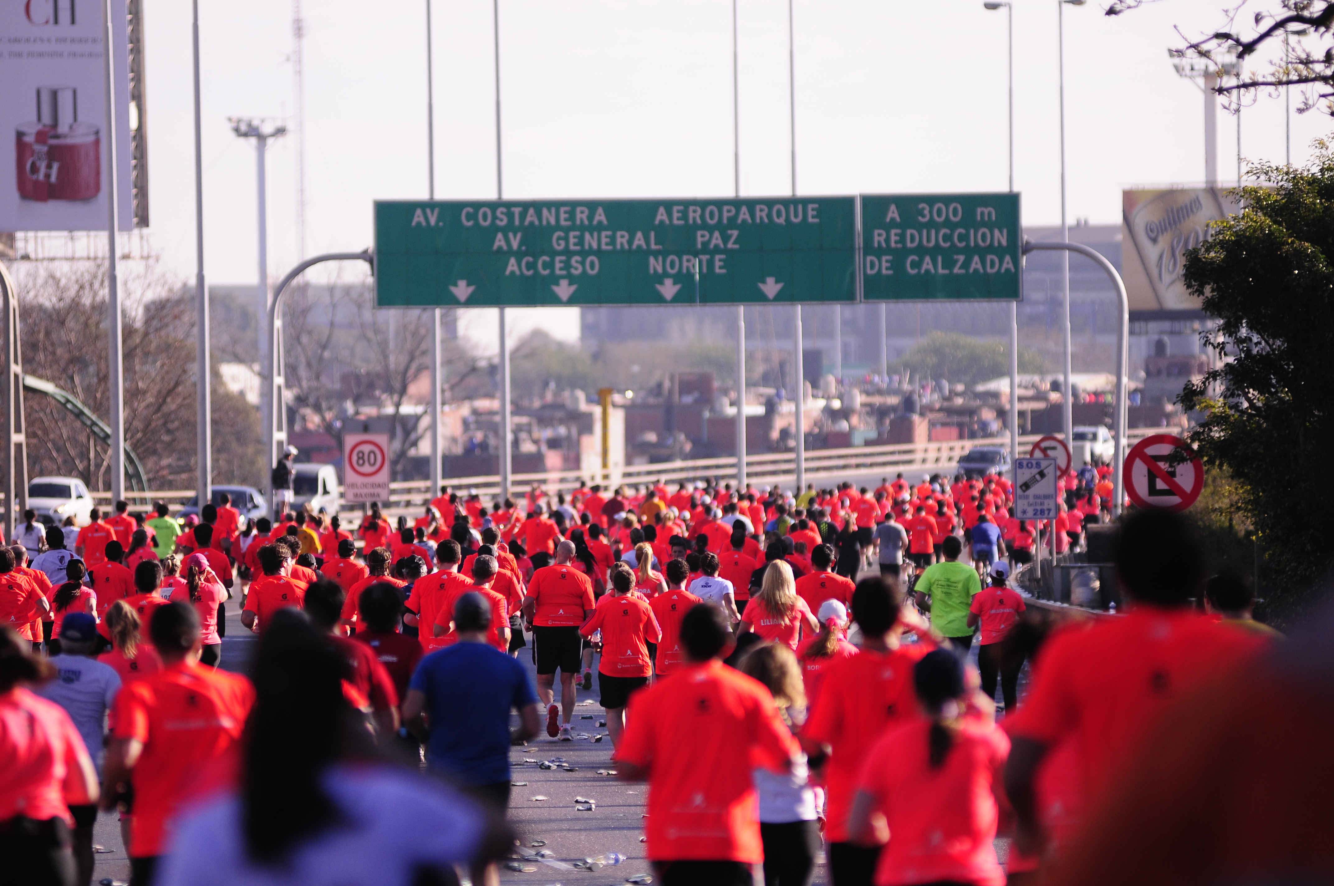 Más de 17 mil personas participaron de la Media Maratón Arnet 21K