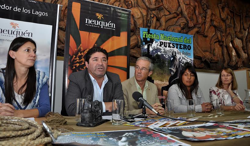 Leandro Bertoya en la presentación de la Fiesta Nacional del Puestero