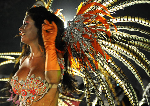 Rosario vibra al ritmo del Carnaval