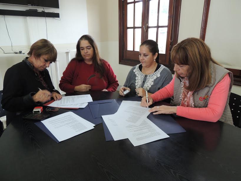 Turismo de Colón firmo un Convenio para que alumnos del establecimiento educativo Ángel Luisi realicen pasantías en sus dependencias