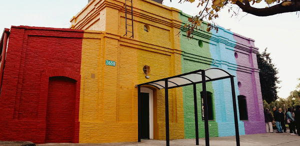 Abrió en Rosario la primera Casa LGBTI de Argentina