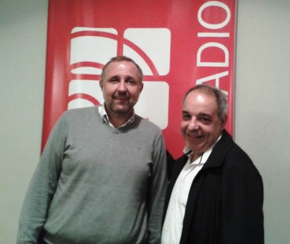 Gustavo Esusy, Gerente Regional Mercosur de Copa Airliness, junto a Francisco Simone en El Diario de Turismo Radio