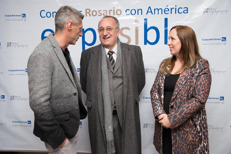 Vicepresidente Segundo de NOB: Cristian D'Amico; Presidente de Rosario Central, Raúl Broglia; y Yanina Nuñez, Gerente General de Copa Airlines Argentina.