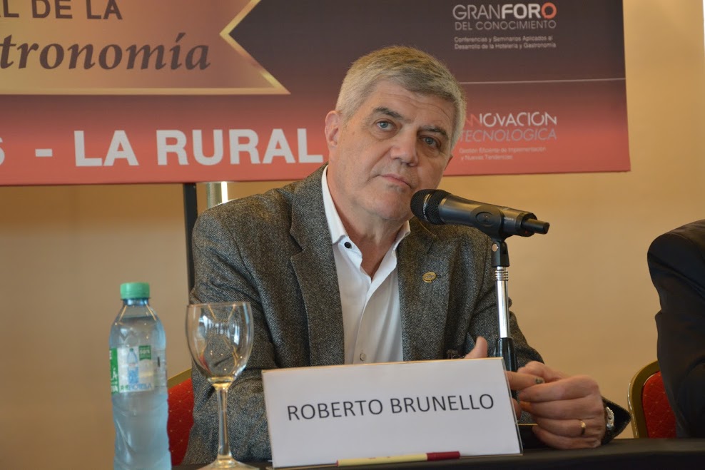 Roberto Brunello - Presidente de FEHGRA