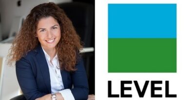 Lucía Adrover: «Con su propuesta Fly your Way LEVEL es la aerolínea low cost que conecta Barcelona con el mundo»