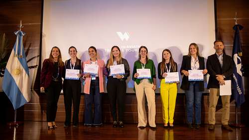 Aeropuertos Argentina 2000 otorgó becas para el desarrollo profesional de las mujeres en la industria de la aviación